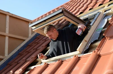Pose de fenêtres de toit Velux à Corlier